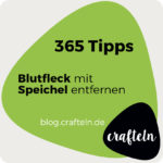 365 Tipps Tipp 6 Blutfleck mit Spucke entfernen